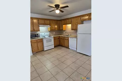 506 Primrose Drive #B, Copperas Cove, TX 76522 - Photo 2