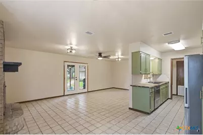 504 Dove, Victoria, TX 77905 - Photo 8