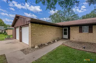 504 Dove, Victoria, TX 77905 - Photo 2