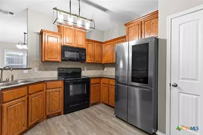 7606 Oliver Loving Drive, Killeen, TX 76549 - Photo 6