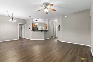 7606 Oliver Loving Dr, Killeen, TX 76549 - Photo 4