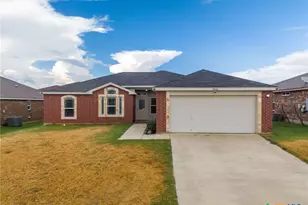 7606 Oliver Loving Dr, Killeen, TX 76549 - Photo 2