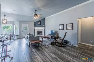 1501 Loving Trl, Belton, TX 76513 - Photo 4