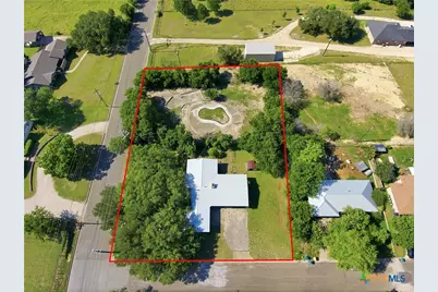 2501 Lowrey Drive, Gatesville, TX 76528 - Photo 2