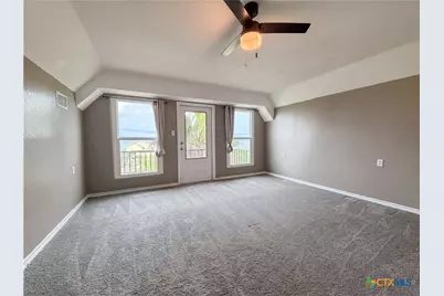 552 S Marshall Johnson Avenue, Port Lavaca, TX 77978 - Photo 10