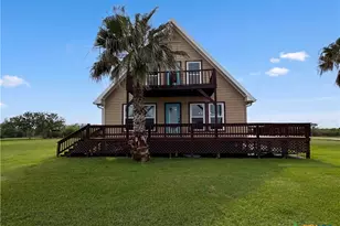 552 S Marshall Johnson Ave, Port Lavaca, TX 77978 - Photo 16