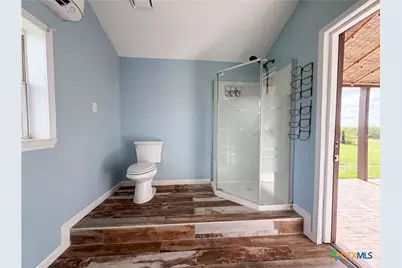 552 S Marshall Johnson Avenue, Port Lavaca, TX 77978 - Photo 12