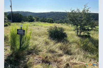 904 Indian Ridge, New Braunfels, TX 78132 - Photo 2