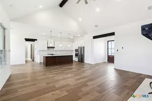 313 Farmhouse Dr, Marion, TX 78124 - Photo 6