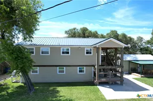 911 W Madison Ave, Port O'Connor, TX 77982 - Photo 1