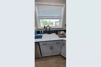 911 W Madison Avenue, Port O'Connor, TX 77982 - Photo 12