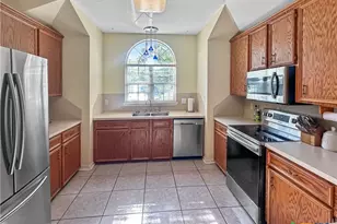 704 S Market St, Flatonia, TX 78941 - Photo 8