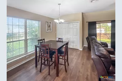 704 S Market Street, Flatonia, TX 78941 - Photo 6