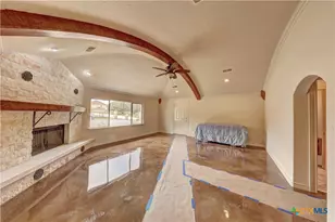 210 E Center Point Dr, Centerpoint, TX 78010 - Photo 14