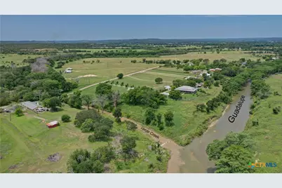 210 E Center Point Drive, Centerpoint, TX 78010 - Photo 4