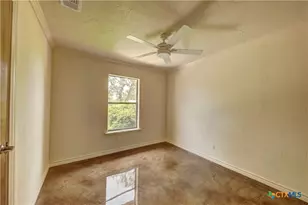 210 E Center Point Dr, Centerpoint, TX 78010 - Photo 26