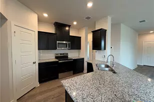 1442 Dowdy Dr, Belton, TX 76513 - Photo 6