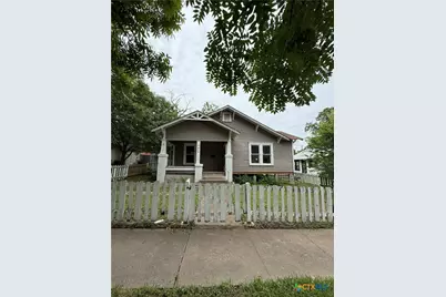 816 N 2nd Street, Temple, TX 76501 - Photo 2