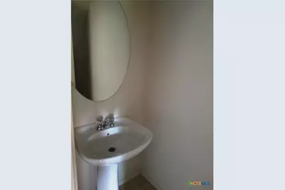 313 Creek Street #B, Copperas Cove, TX 76522 - Photo 6