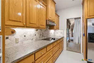 103 Eton Green, Victoria, TX 77904 - Photo 10