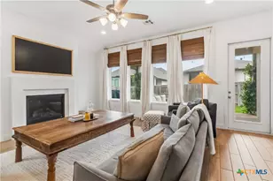 612 Vireos St, New Braunfels, TX 78132 - Photo 10