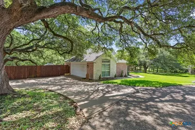 200 Carriage House Road, Salado, TX 76571 - Photo 40