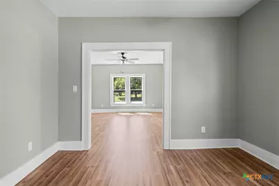 617 N Beal Street, Belton, TX 76513 - Photo 12
