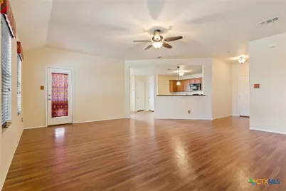 2002 Jefferson Court, Belton, TX 76513 - Photo 2