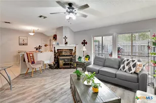 617 Brocton St, Victoria, TX 77904 - Photo 18