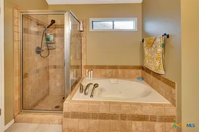 617 Brocton Street, Victoria, TX 77904 - Photo 12