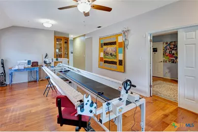 617 Brocton Street, Victoria, TX 77904 - Photo 2