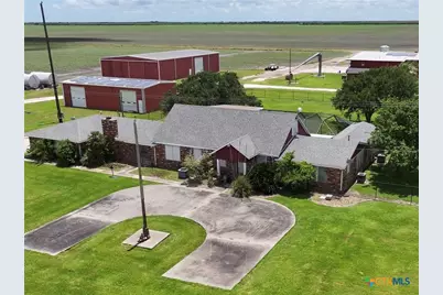 57 Tillery, Port Lavaca, TX 77979 - Photo 2