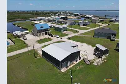 291 White Marlin Drive, Port Lavaca, TX 77979 - Photo 2