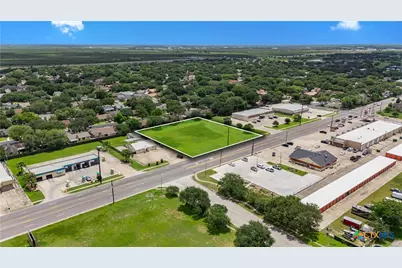 2004-2010 John Stockbauer Drive, Victoria, TX 77901 - Photo 2