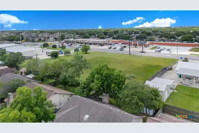 2004-2010 John Stockbauer Drive, Victoria, TX 77901 - Photo 8