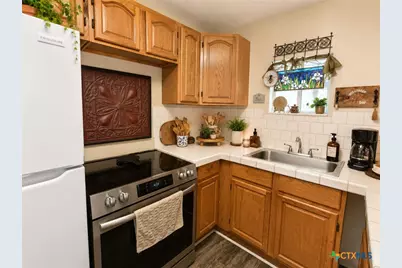 1424 Lonesome, Canyon Lake, TX 78133 - Photo 2