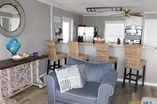 739 Marshall Johnson Ave, Port Lavaca, TX 77979 - Photo 16