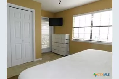 739 Marshall Johnson Avenue, Port Lavaca, TX 77979 - Photo 12