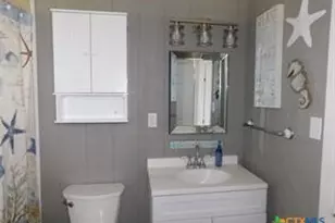 739 Marshall Johnson Ave, Port Lavaca, TX 77979 - Photo 6