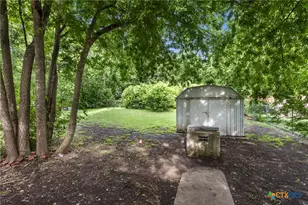 1825 S 39th St, Temple, TX 76504 - Photo 10