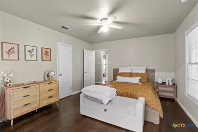 1825 S 39th Street, Temple, TX 76504 - Photo 8