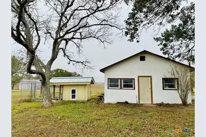 1696 E Fm 884, Yorktown, TX 78164 - Photo 4