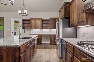 706 Norfolk Dr, Temple, TX 76502 - Photo 4