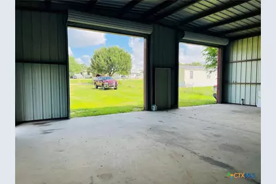 537 Longhorn Trail, Seguin, TX 78155 - Photo 10