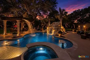 10210 Oak Forest Way, New Braunfels, TX 78132 - Photo 1