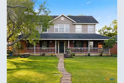 610 Basswood Street, Victoria, TX 77904 - Photo 2