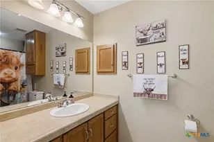 610 Basswood St, Victoria, TX 77904 - Photo 24