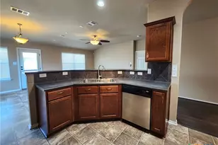 246 Crane Crest Dr, New Braunfels, TX 78130 - Photo 14