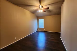 246 Crane Crest Dr, New Braunfels, TX 78130 - Photo 4