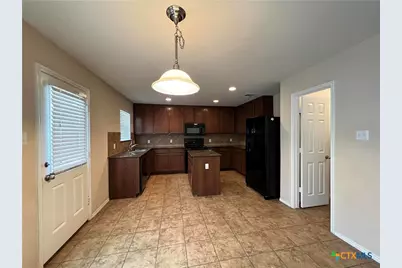 9107 Devonshire Court, Killeen, TX 76542 - Photo 4